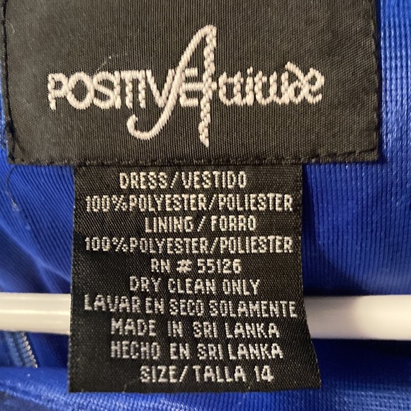Size 14 Long Dress Women’s Positive Attuide with silp built in top to bottom - Picture 3 of 3